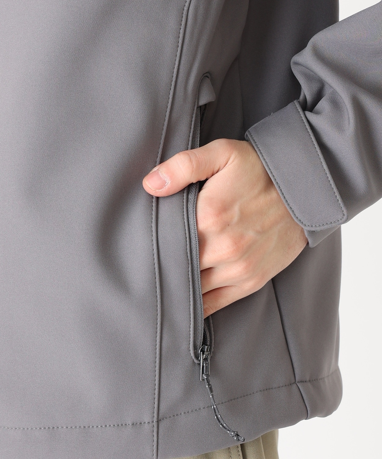 カスケードリッジIIIソフトシェル(S Collegiate Navy)│コロンビア