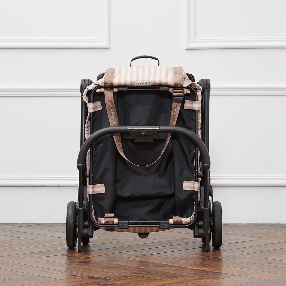 ミスモーイ｜コンビ公式ブランドストア