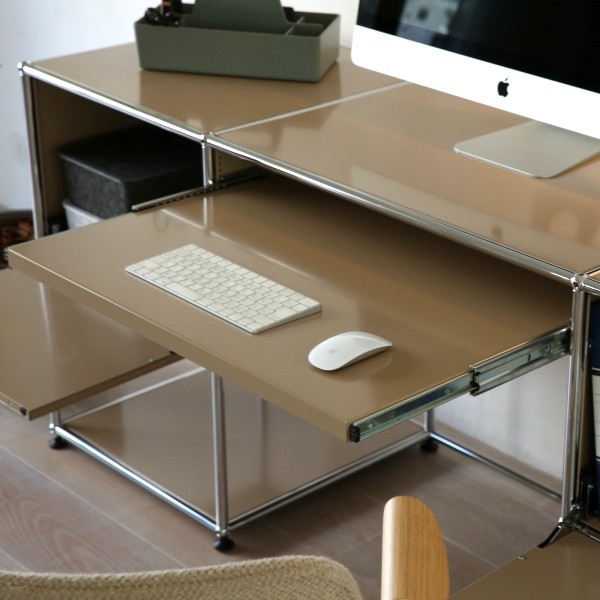 理想を叶える USMハラーのデスク】 機能美と収納力を両立した、USM