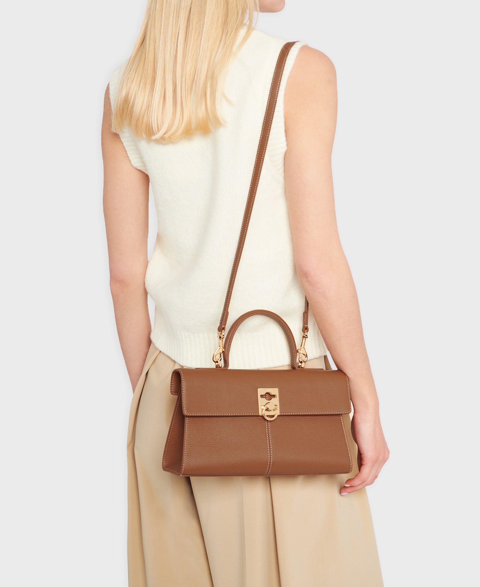 Cafuné Medium Stance (カフネ ミディアム スタンス) - Pecan