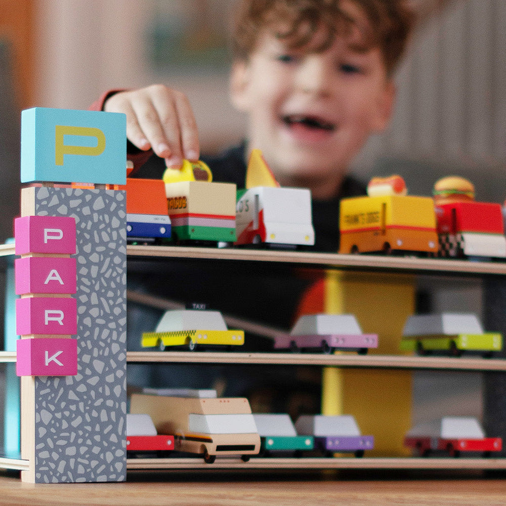 Magnetic Parking Garage – Candylab