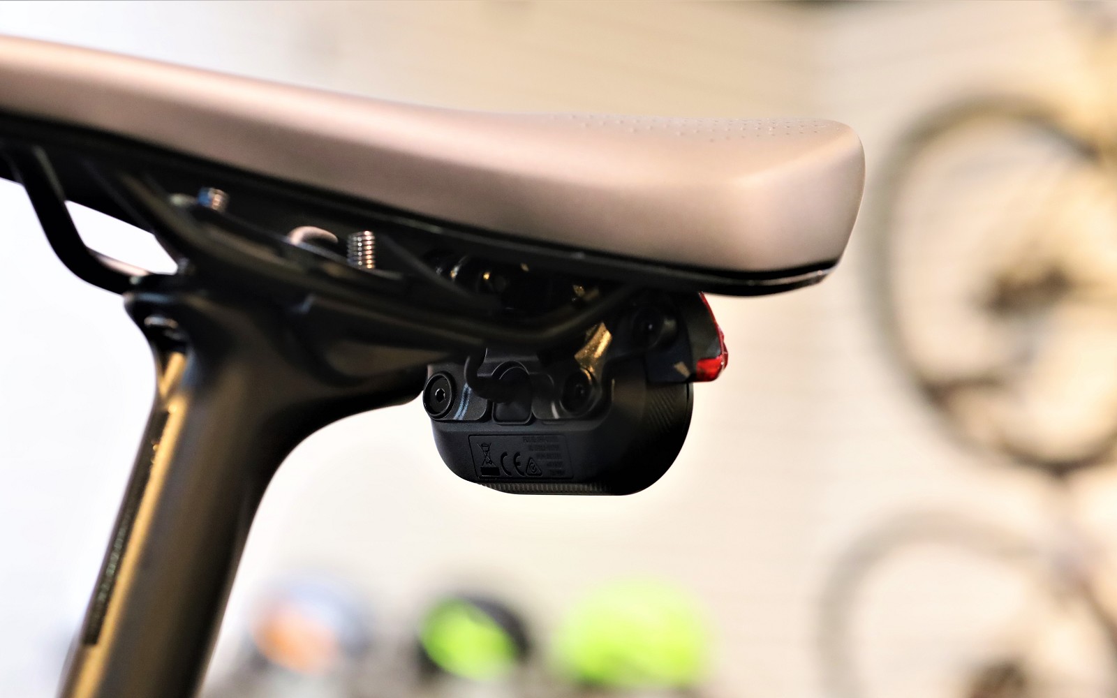 スマートセンス対応】GARMINリアビューレーダー発売開始