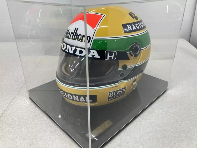店頭買取】埼玉県の買取実績｜F1で活躍したアイルトン・セナやジル