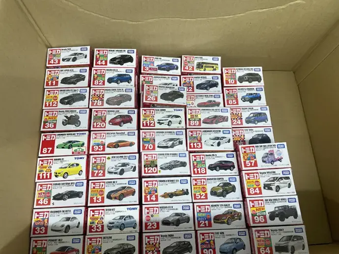 宅配買取】千葉県四街道市のトミカの買取実績｜「フォードキャトル