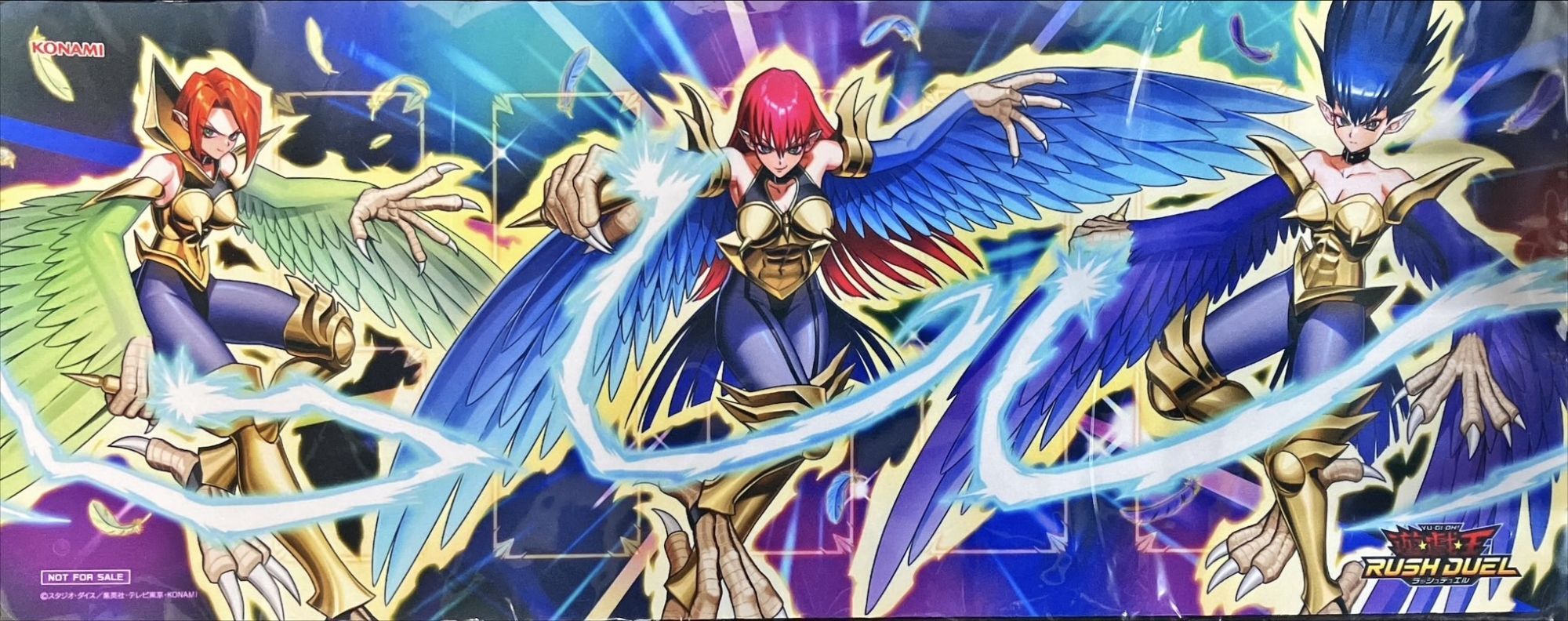 状態A-〕プレイマット『ハーピィ三姉妹』【-】{-}《プレイマット》