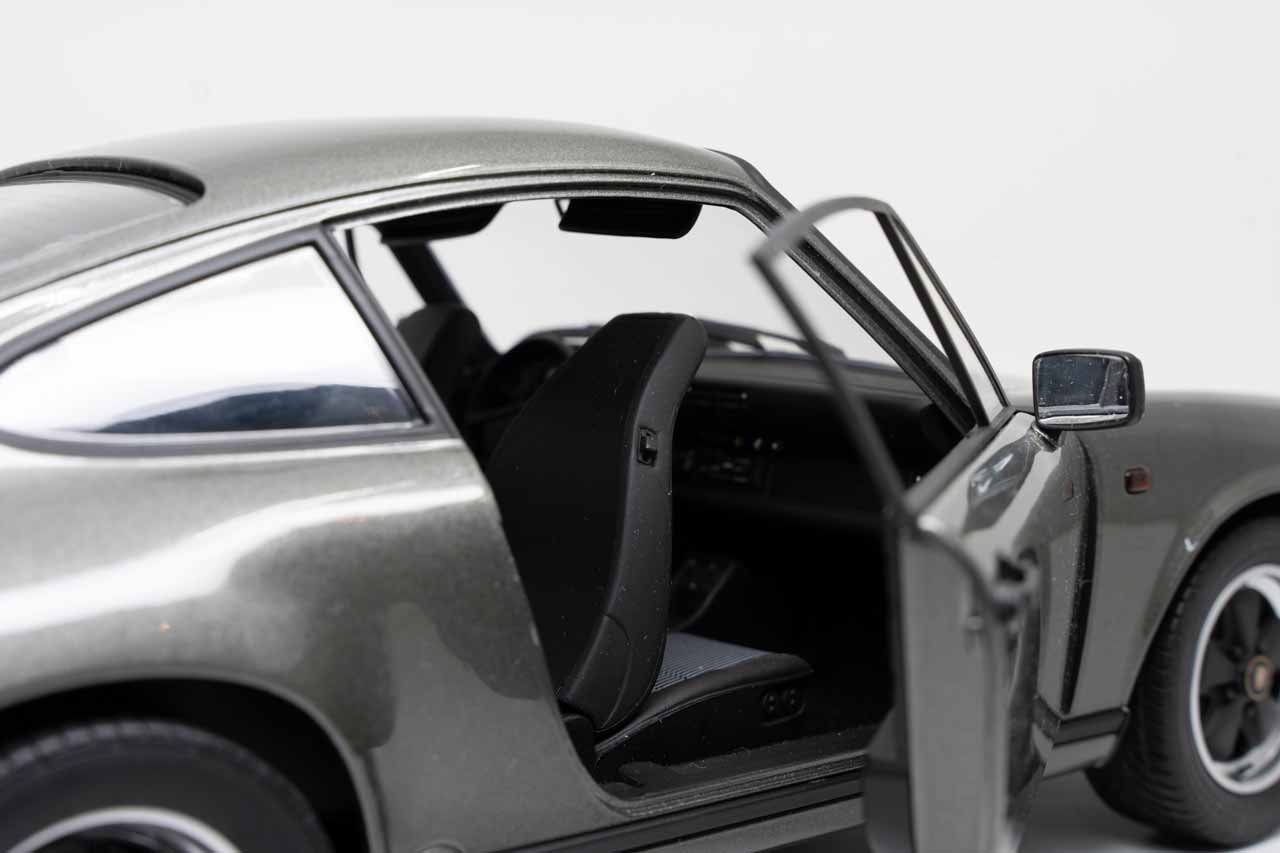 Premium Classixxs Porsche Carrera 1/12 Diecast Model - www.carfarm