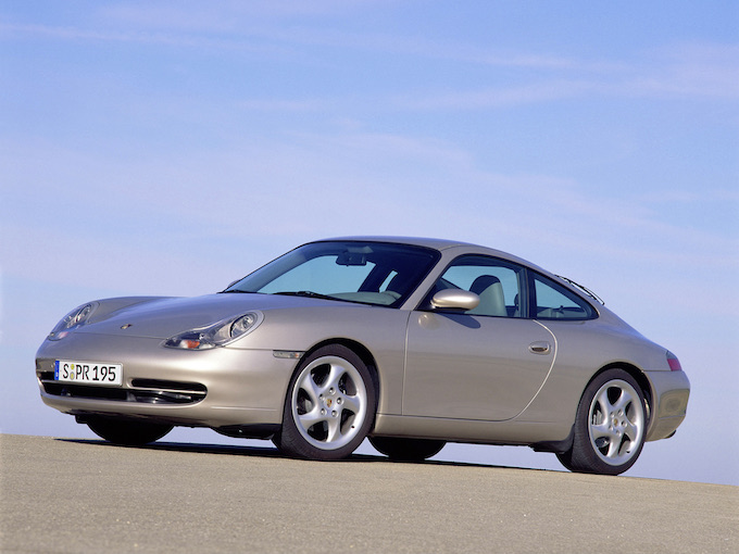 初めてのポルシェ 911はコレを！ モダンクラシックな「996型」と「997