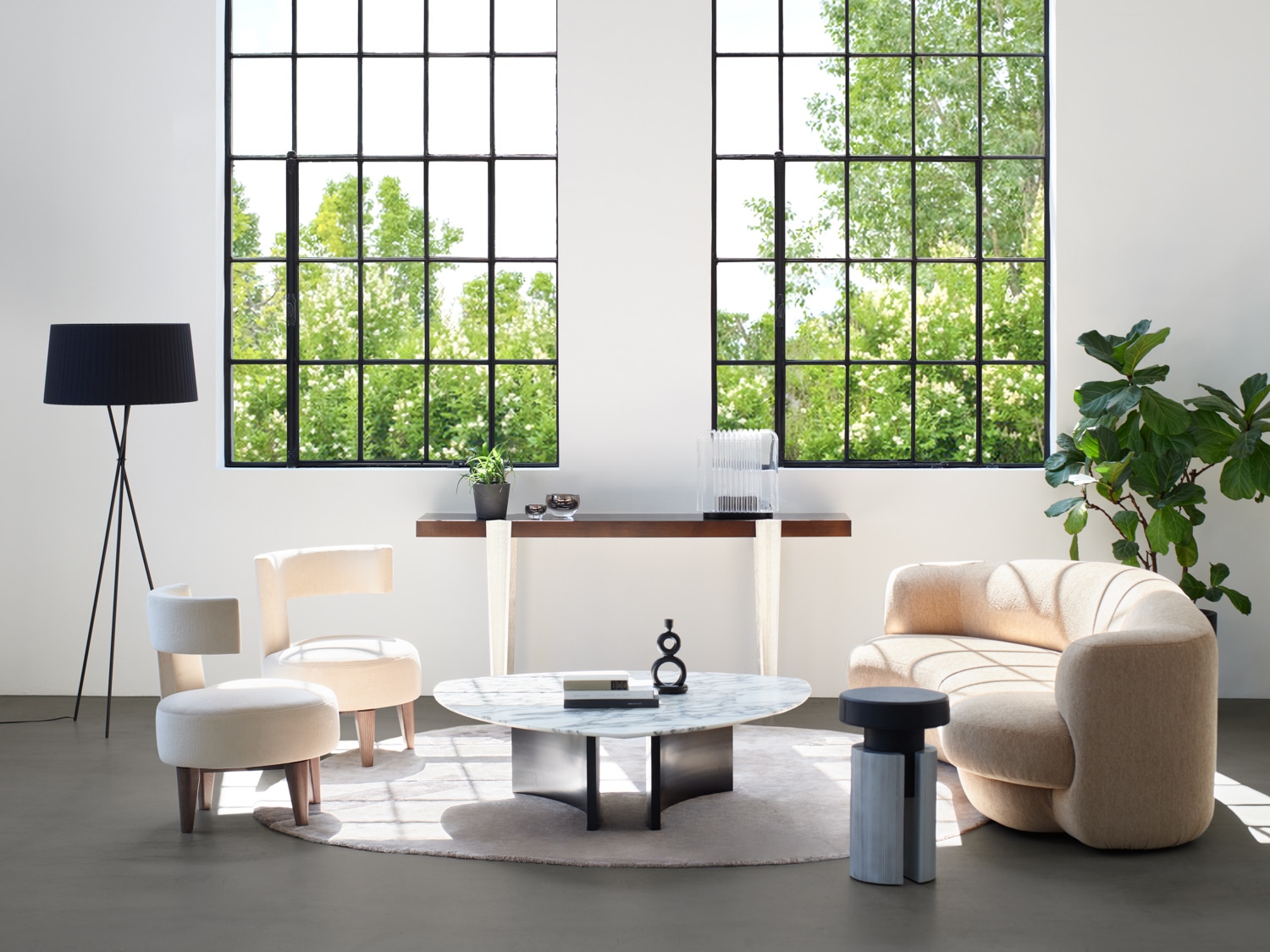 SHARA（シャラ スウィベルラウンジチェア）PHILIPPE HUREL