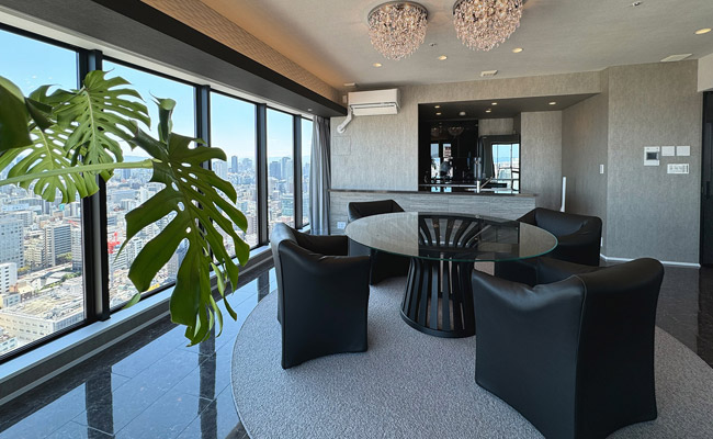 684 PICCOLA TENTAZIONE（ピッコラテンタツィオーネ ラウンジアーム