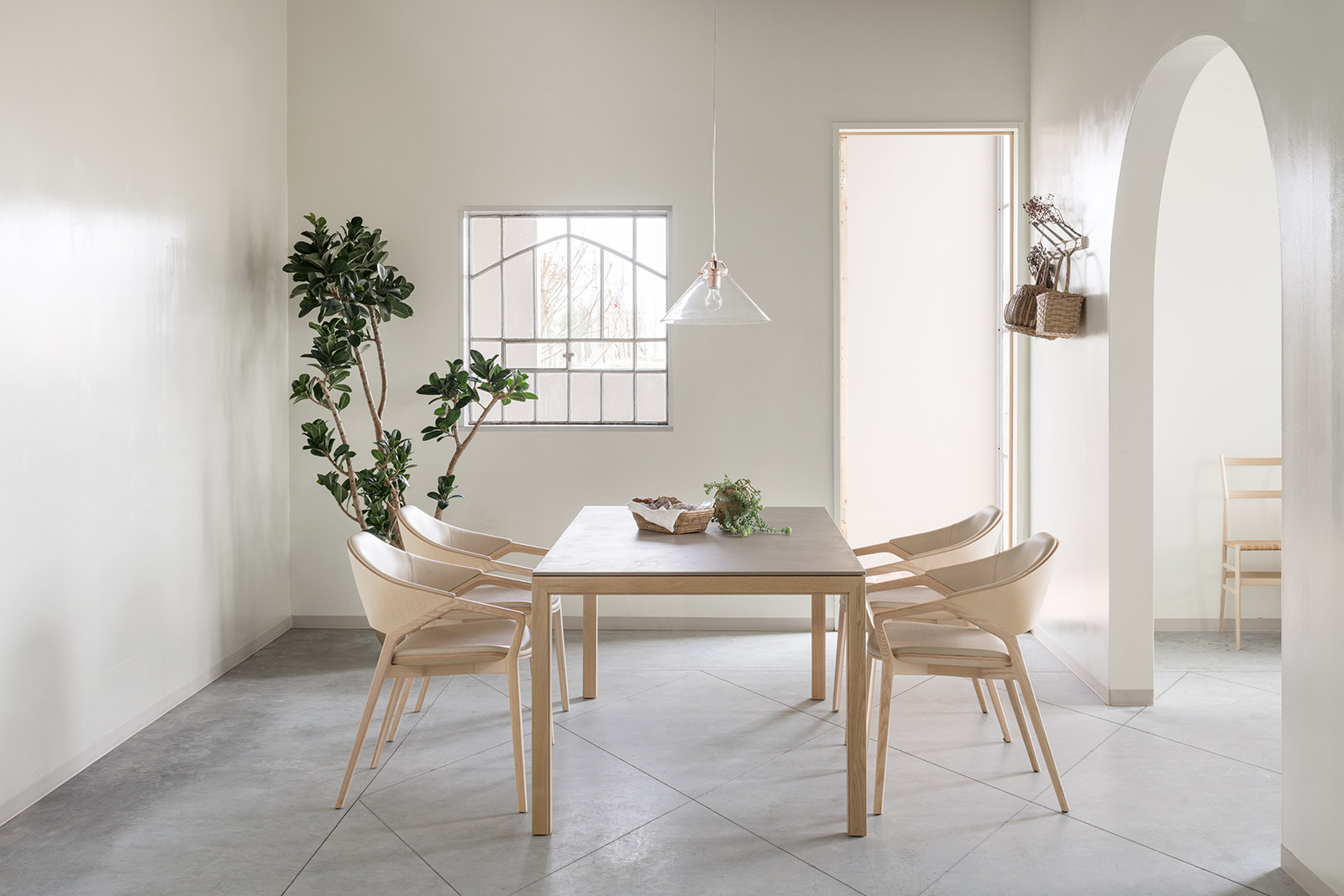 133 ICO（イコ アームチェア）Cassina | カッシーナ・イクスシー