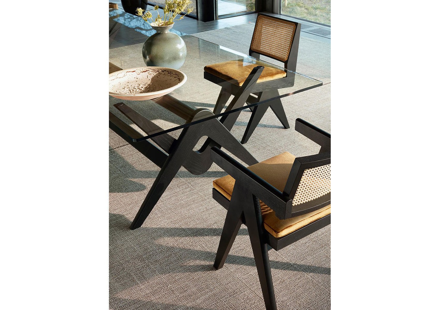 Cassina（カッシーナ）055 CAPITOL COMPLEX CHAIRキャピトル