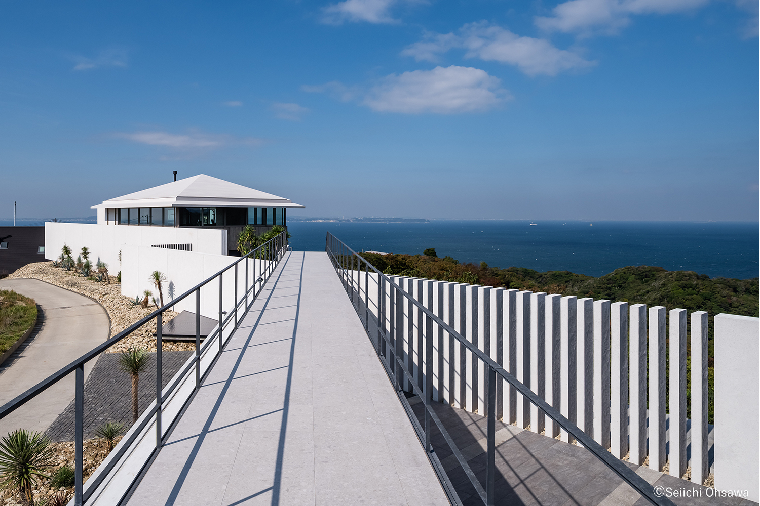 千葉県 天空のVilla -Infini-｜美しいデザインの洗面ボウルならセラ