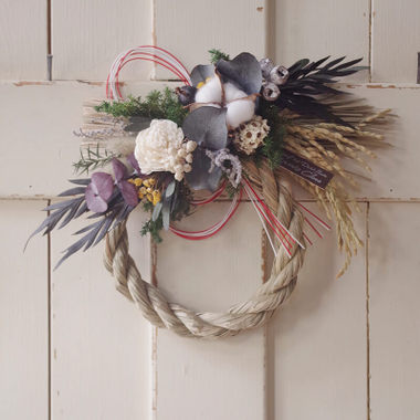 ドライフラワーと木の実の洋風しめ縄飾りA【ナチュラルお正月飾り