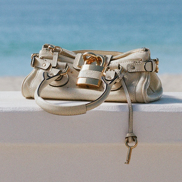 天然繊維を使用したWoodyラージバスケットバッグ 黒 - Chloé