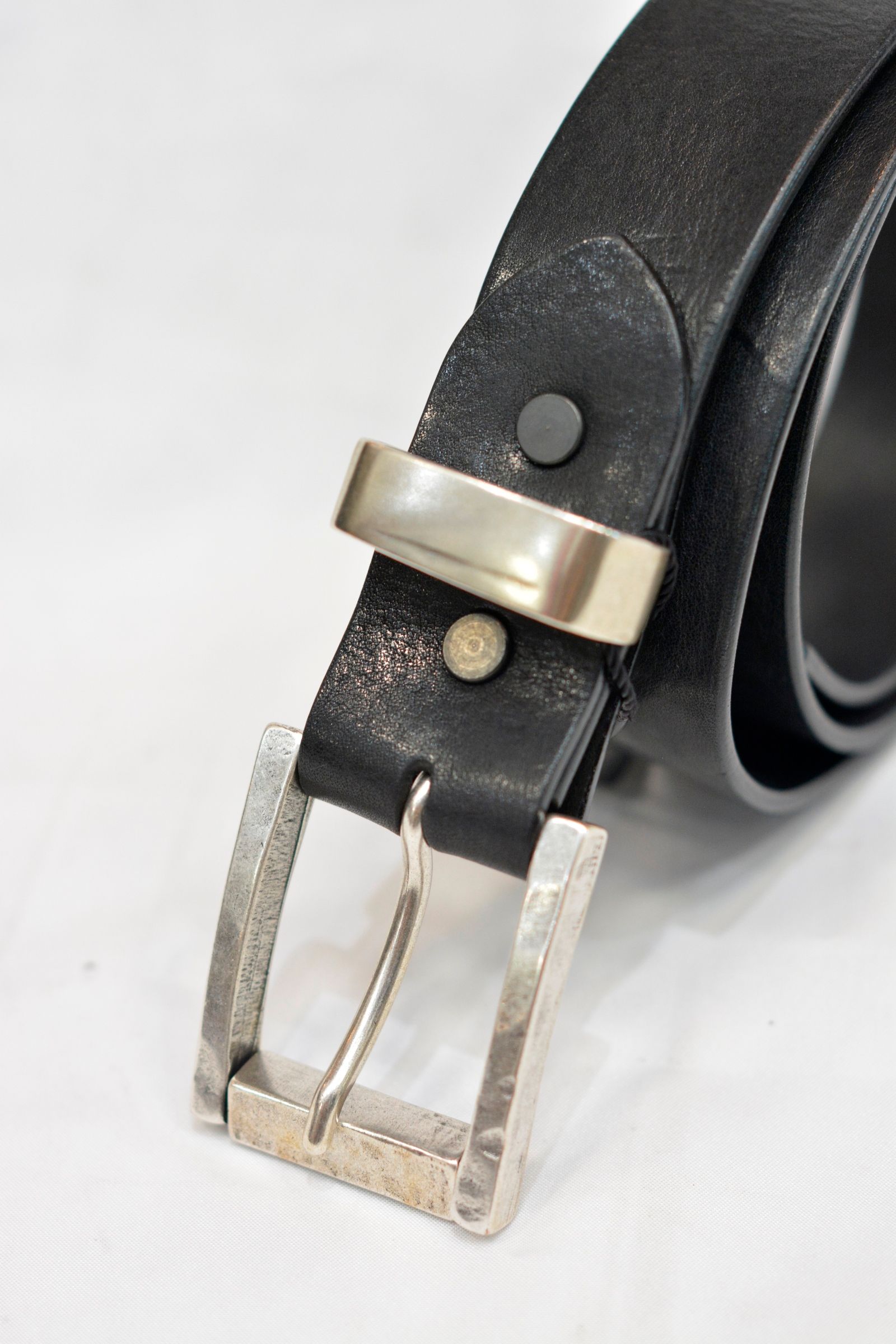 ISAMU KATAYAMA BACKLASH - イタリアンダブルショルダー シワ加工プル