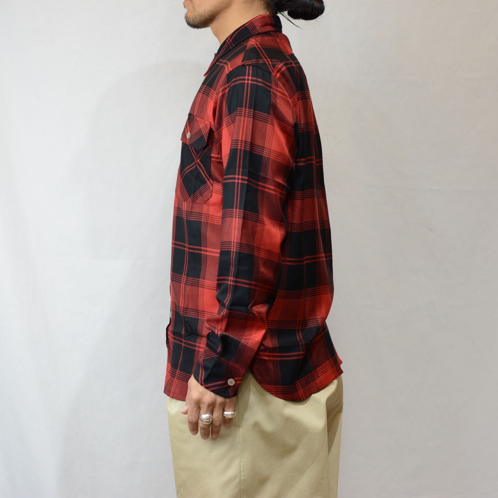 ISAMU KATAYAMA BACKLASH - レーヨンチェック シャツ （RED） | chord