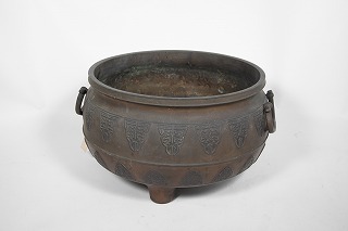 宣徳火鉢[セントクヒバチ] | 岩倉市