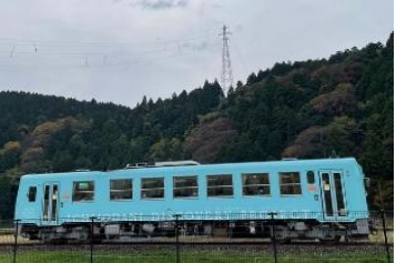 越美北線ラッピング列車運行中！ 大野市公式ウェブサイト