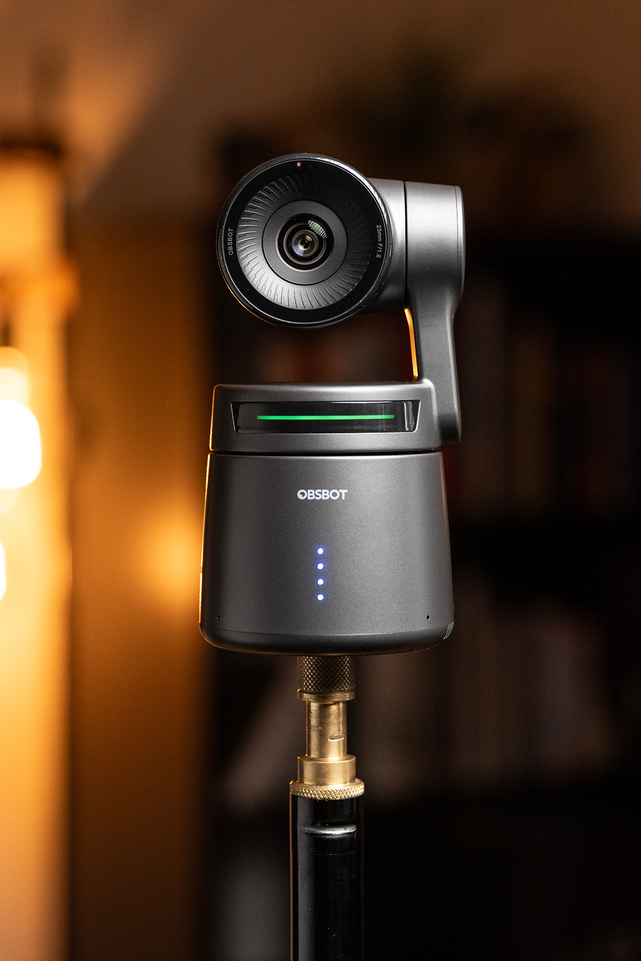 OBSBOT Tail Air レビュー － AI自動追尾とNDIを備えたPTZ 4K