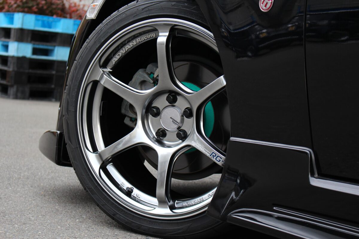 ZN6 86にアドバンRG-4 18インチを装着！ | 相模原店 | 店舗ブログ