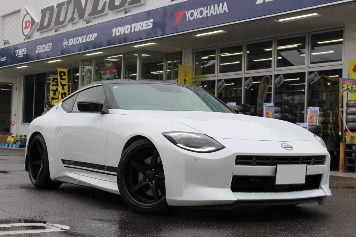 RZ34フェアレディZに11.0J化で脅威の90mmオーバーのリムで魅せる