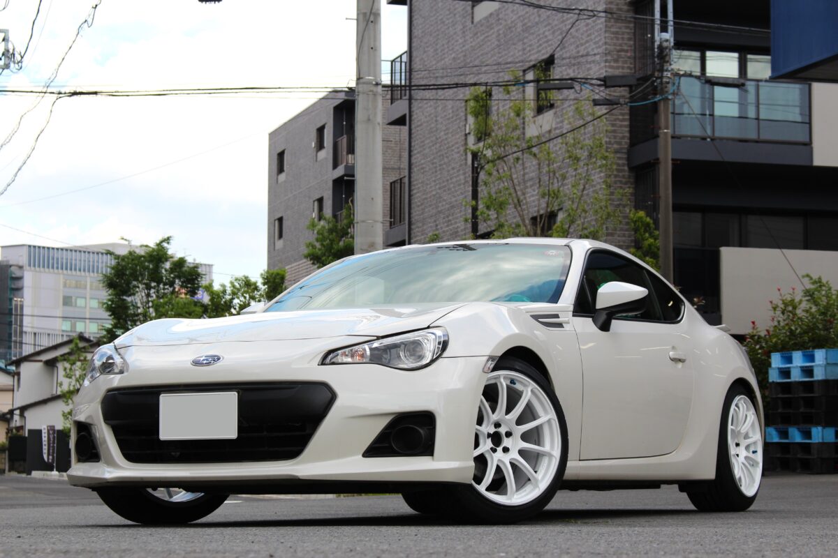 ツライチ！ZC6 BRZにアドバンRSⅢ 18インチ 9.5Jを装着！ | 相模原店
