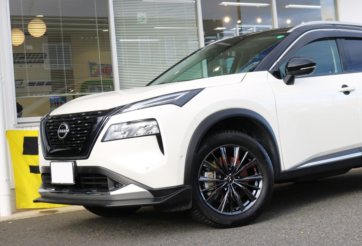 T33エクストレイルにレオニスVXのBMC1カラー、19インチを装着頂きまし