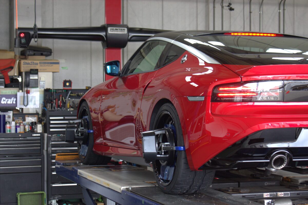 フェアレディRZ34】HKS ハイパーマックスR×アドバンレーシング R6で