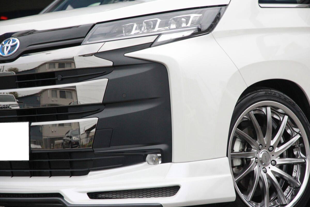 90ノア×MAVERICK1212F】90ノアTi2000ダウンに合わせて19インチ