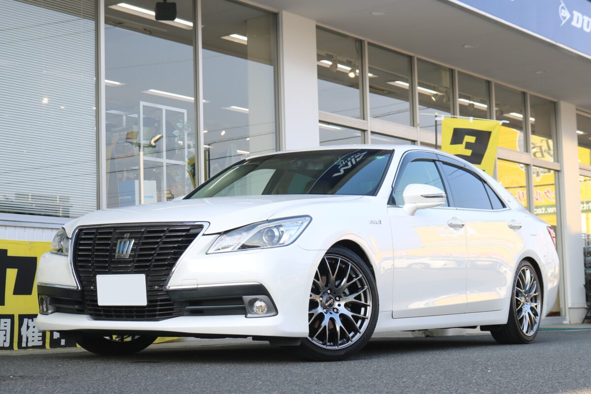 上品にキメる、オトナな210クラウンのカスタマイズをご提案。 | 一宮店