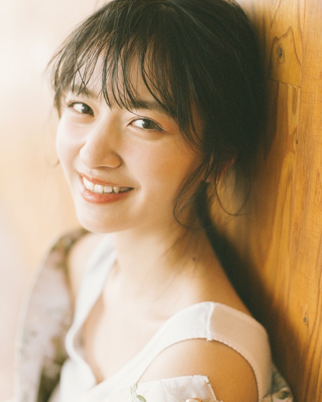乃木坂46・金川紗耶、「Ray」専属モデルデビュー 未掲載カット公開