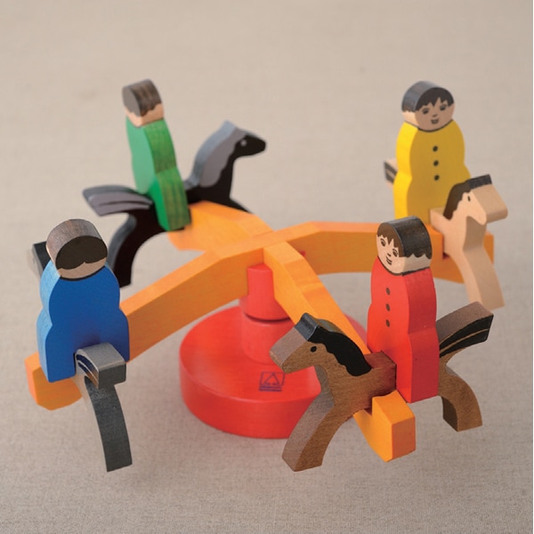 メリーゴーランド小（組立式）: 木のおもちゃ｜クレヨンハウス
