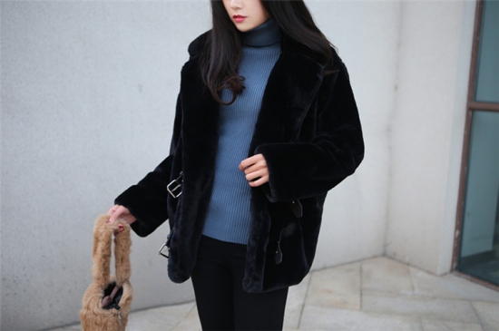 Fake rabbit furcoat Half coat Jacket モコモコフワフワフェイク