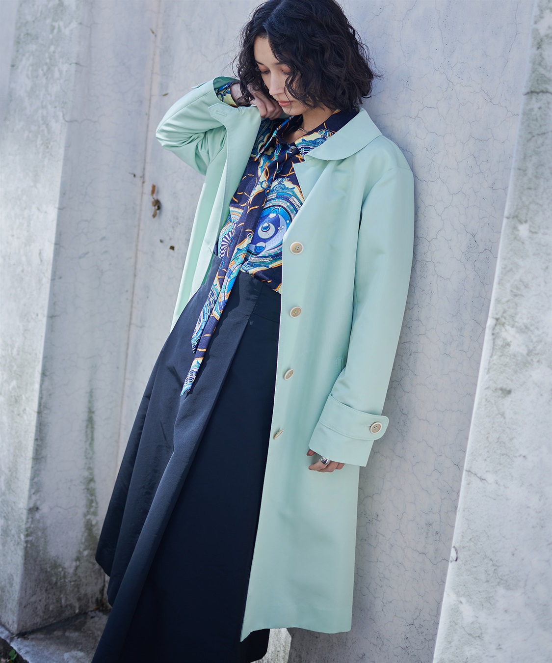 丸衿ステンカラーコート 49AV JUNKO SHIMADA｜クロスプラス公式通販サイト