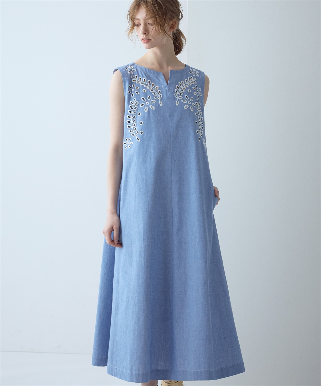 刺繍入りシャンブレーワンピース 49AV JUNKO SHIMADA｜クロスプラス