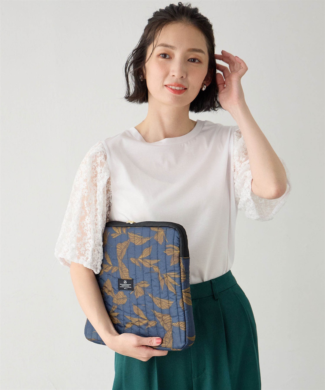 Wpc.】キルティングPCケース(Lサイズ)【はっ水】 JOIN PARK｜クロス