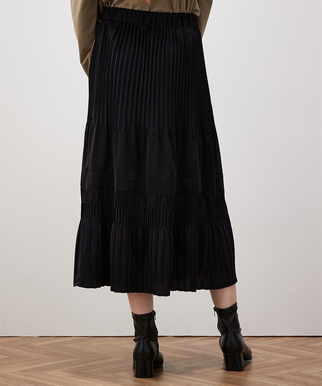 ランダムプリーツスカート LE SOUK HOLIDAY｜クロスプラス公式通販サイト