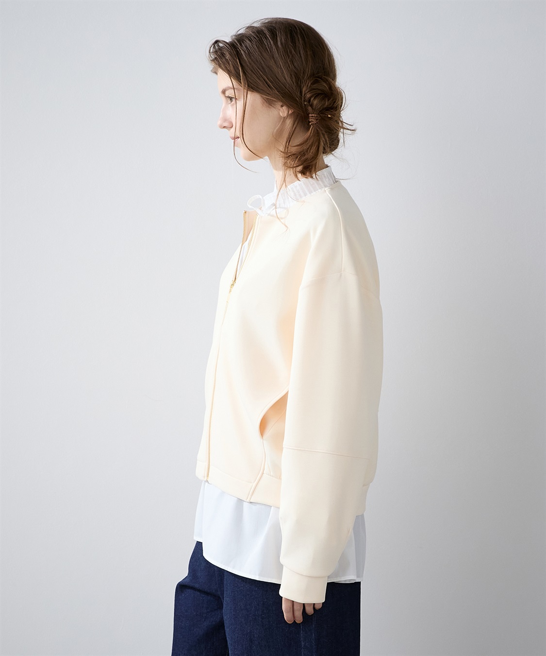 ノーカラージップブルゾン LE SOUK HOLIDAY｜クロスプラス公式通販サイト