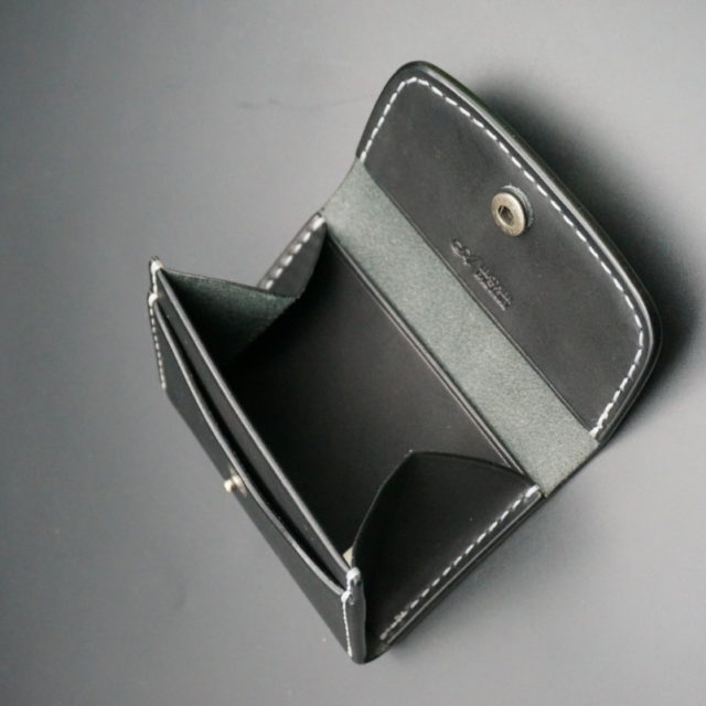 コイン、札、カードケース。silver コンチョ。 | A LEATHER FACTORY