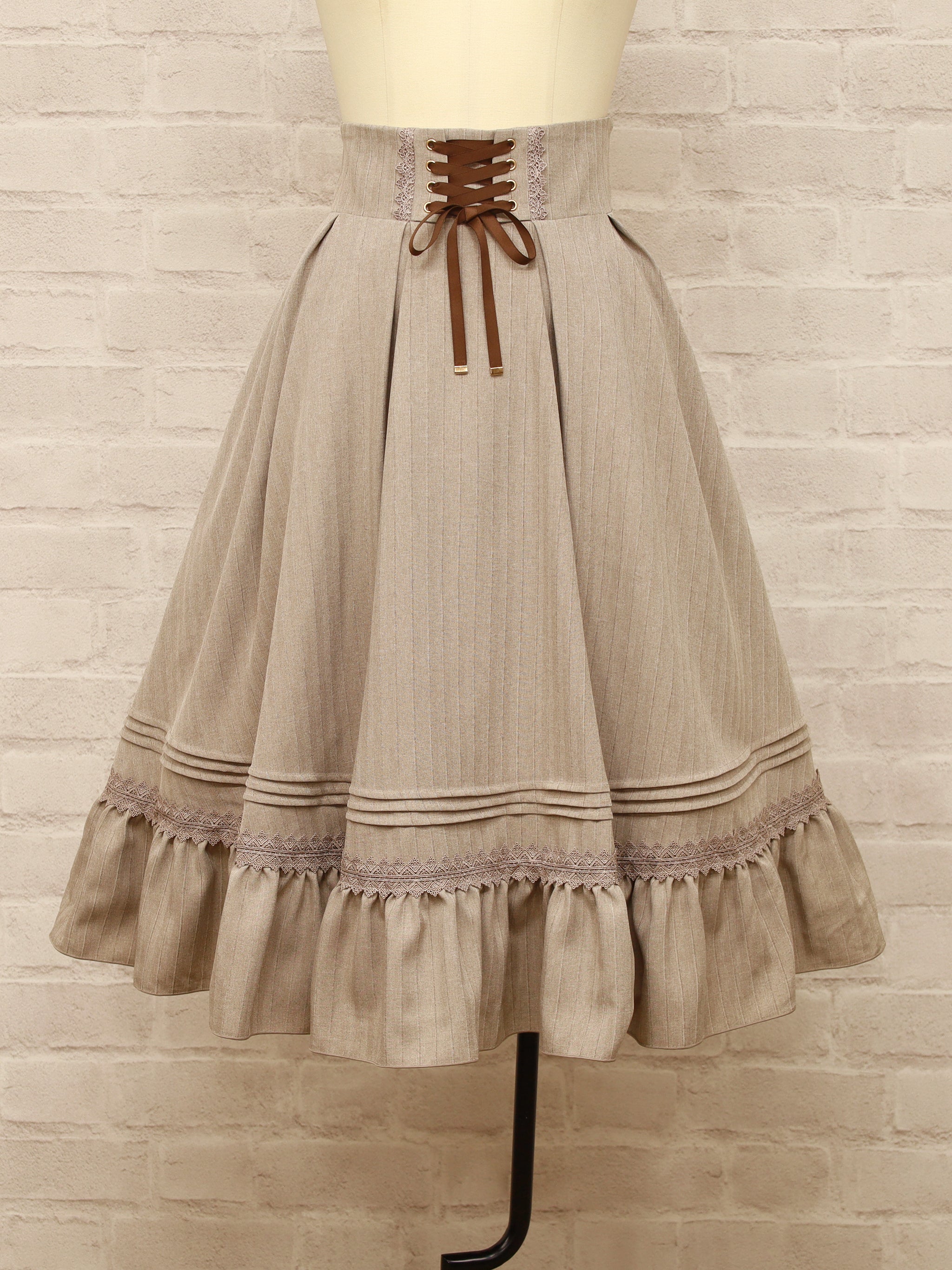 Classical Doll ミドル丈スカート – Amavel（アマベル）公式サイト