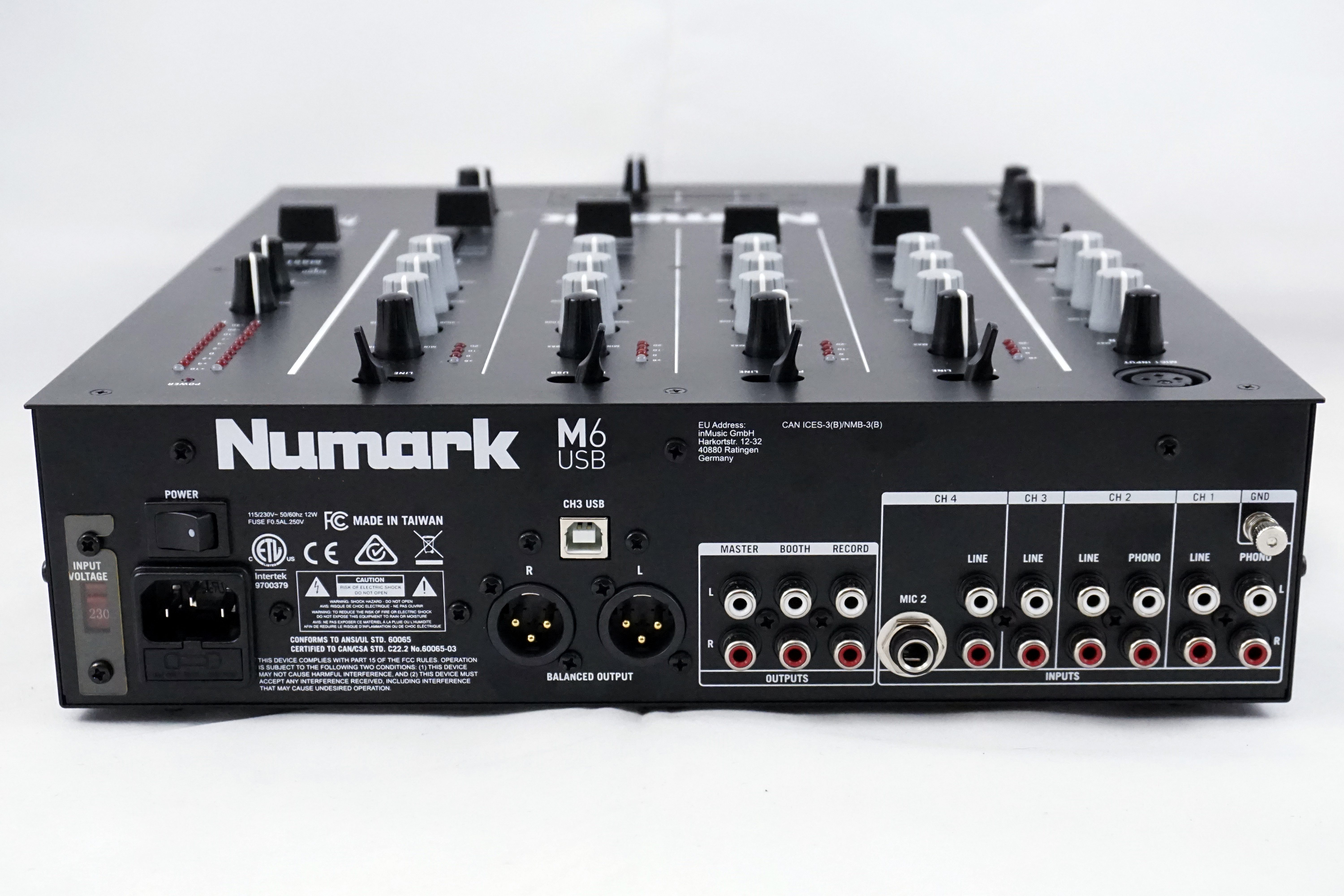 Test: Numark M6 USB DJ-Mixer - AMAZONA.de