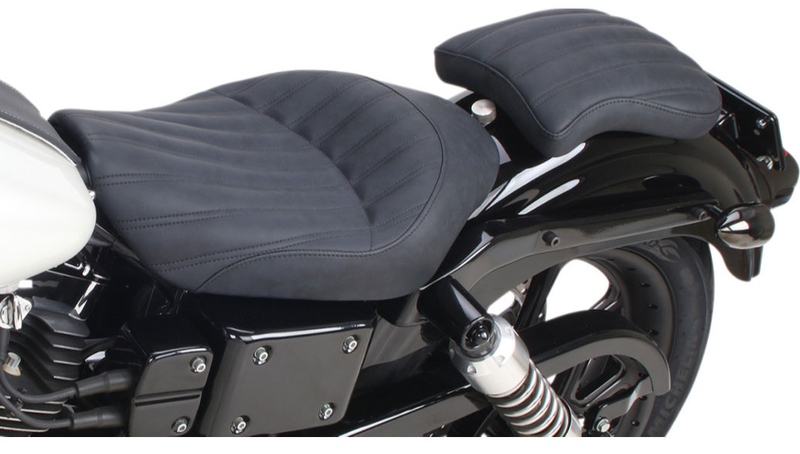 ピリオンパッド ピリオンシート harleydavidson 手縫い栃木レザー ALL