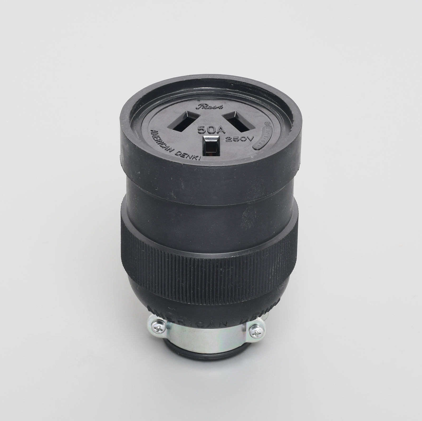 R534 3P 50A 250V コードコネクタボディ (ゴムカバー) | アメリカン