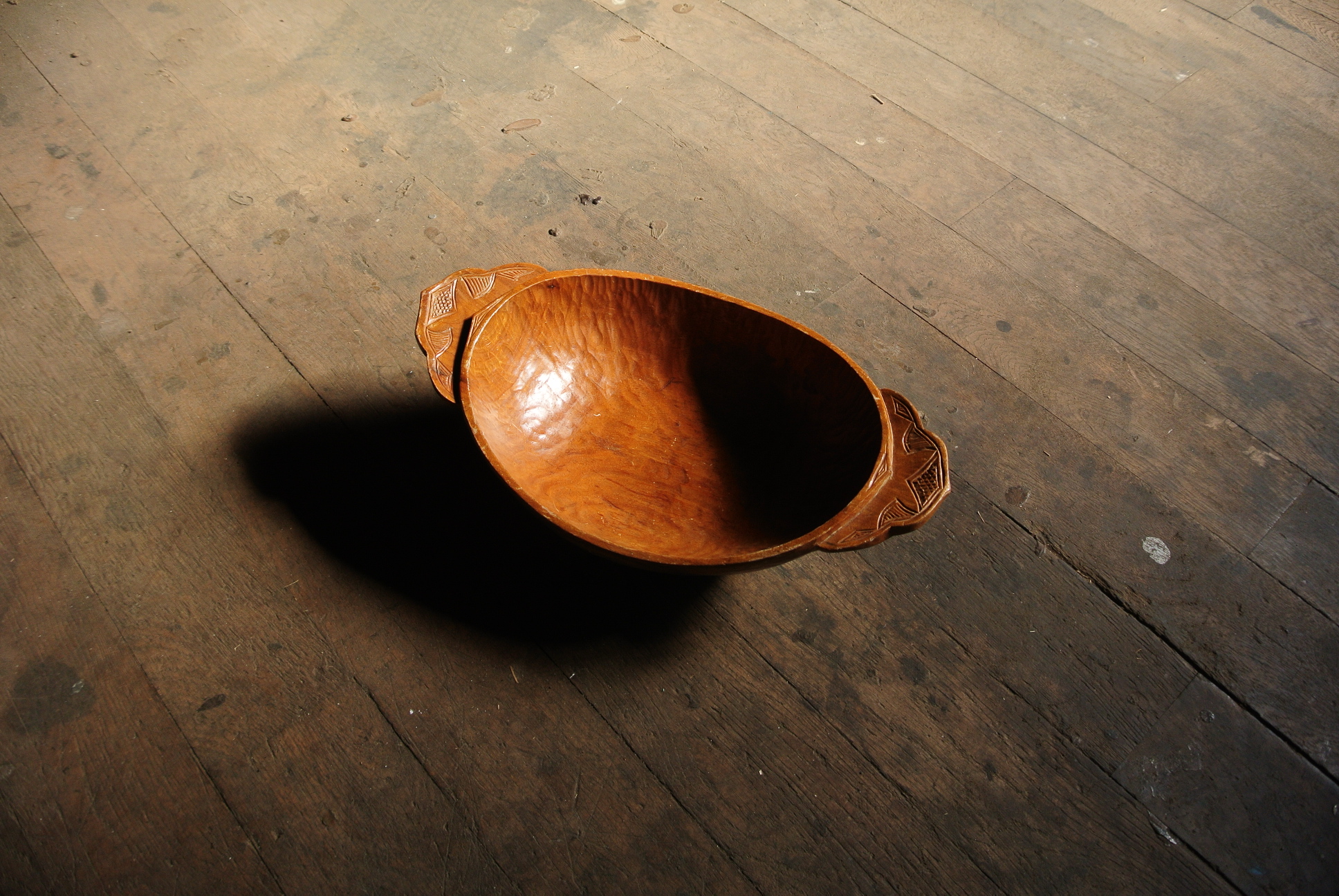 アイヌ民具 ニマ（深皿） - アンティーク雑貨・古道具の札幌