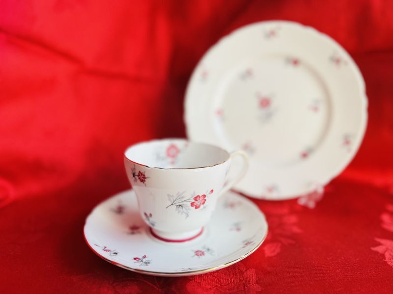 シェリー 赤い小花の5客セット - Antiques Violetta