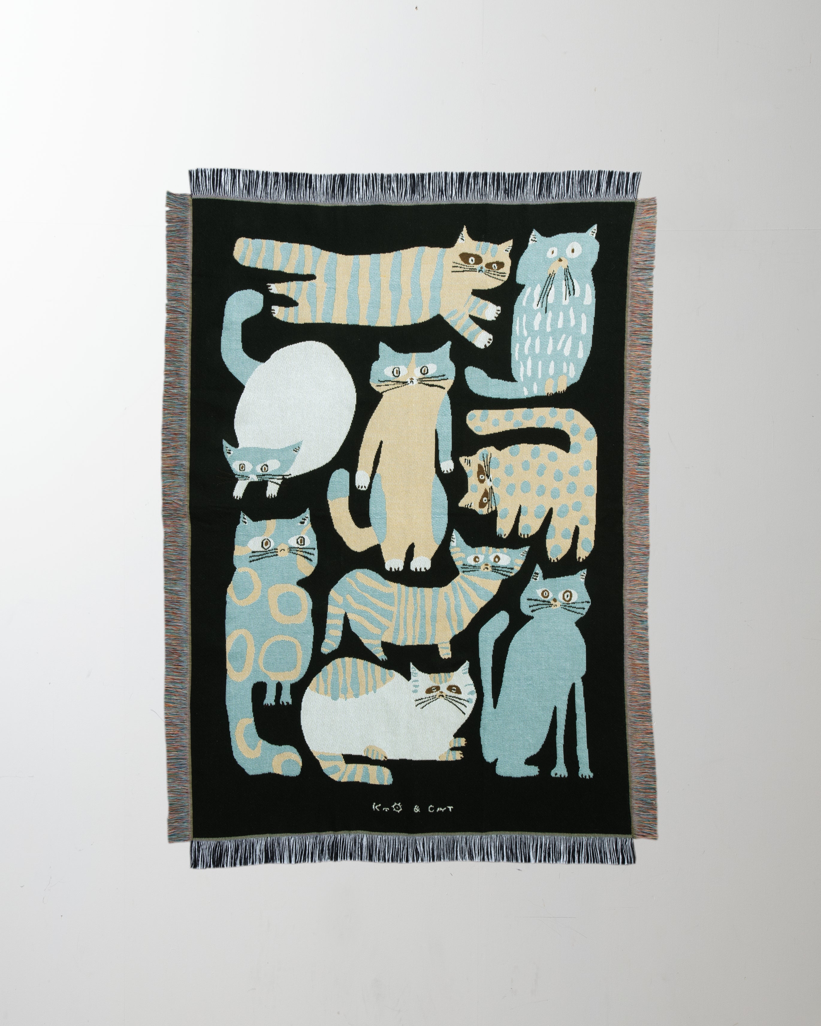 MULTI BLANKET “nekomoyou” | 坪井香保里の猫模様ブランケット。暮らし