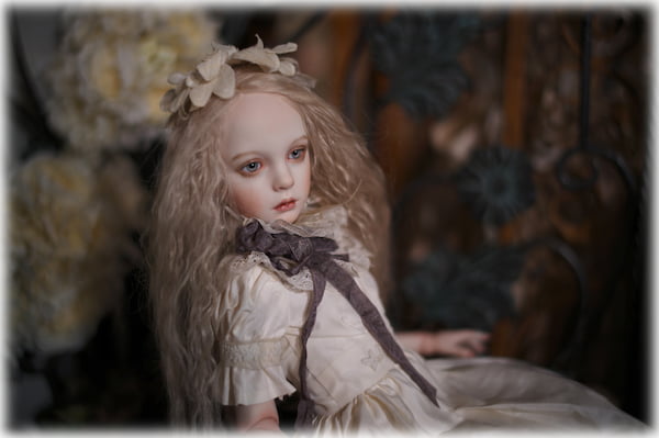 創作人形・アンティークドール・レプリカドールを銀座人形館は展示販売