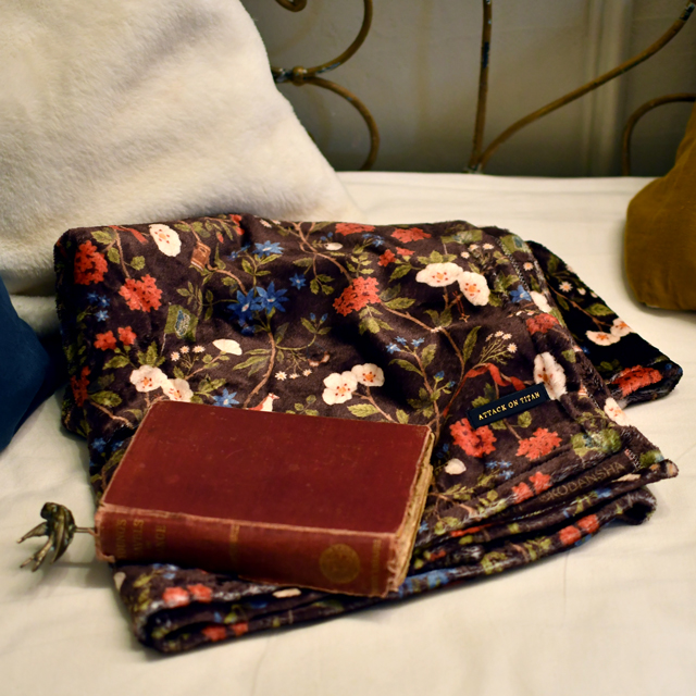 進撃の巨人｜ビッグブランケット