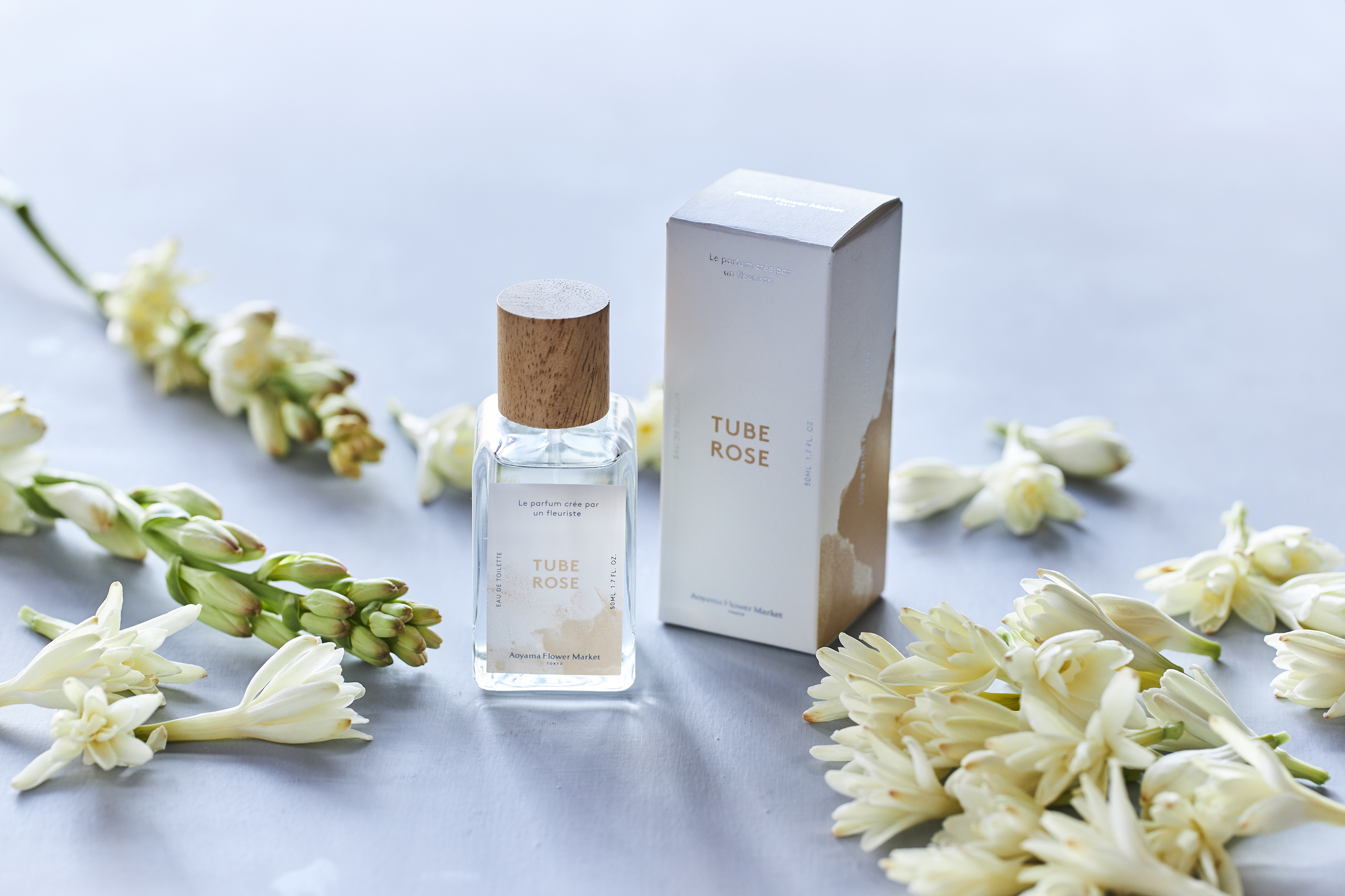 甘く、エキゾチックな香り。「チューベローズ」のフレグランス | 青山
