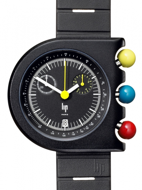 LIP Mach 2000 Dark Master Chronograph X Watch Review: Seventies